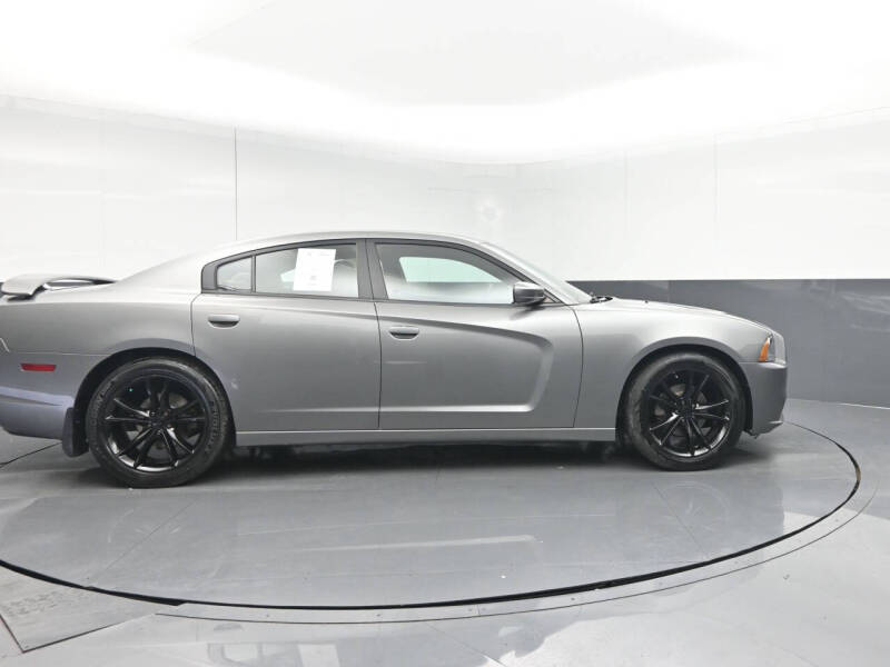2011 Dodge Charger SE