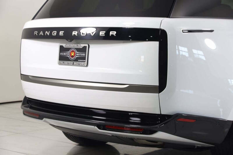 2024 Land Rover Range Rover P400 SE