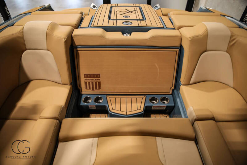 2025 MasterCraft X24