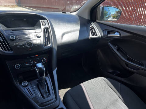 2015 Ford Focus SE