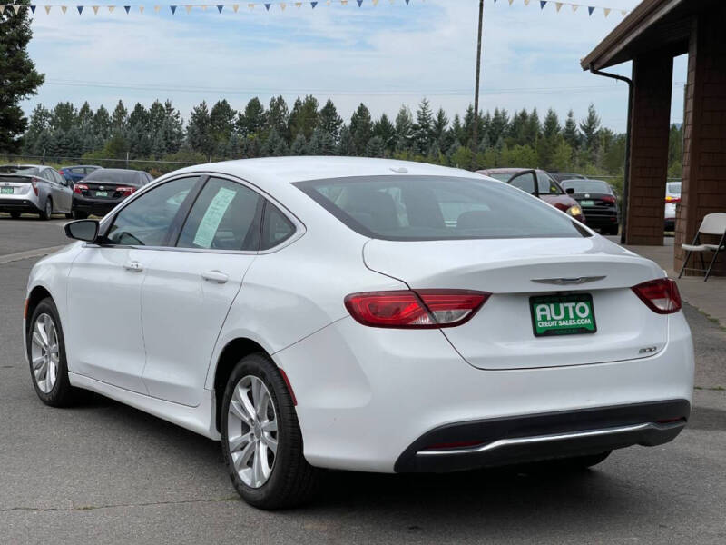 2015 Chrysler 200 Limited
