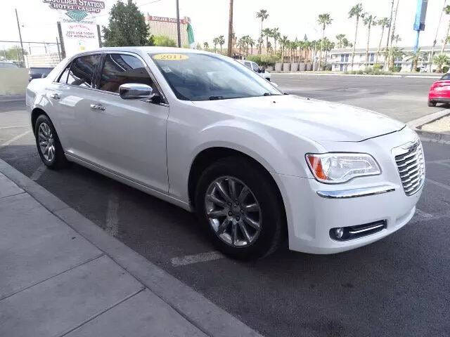 2011 Chrysler 300 Limited