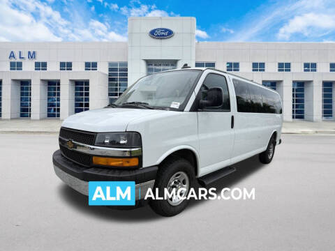 2025 Chevrolet Express LT 3500