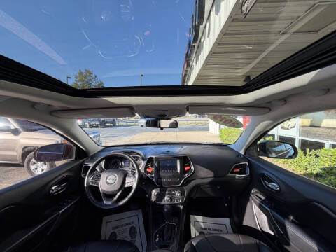 2019 Jeep Cherokee Latitude Plus