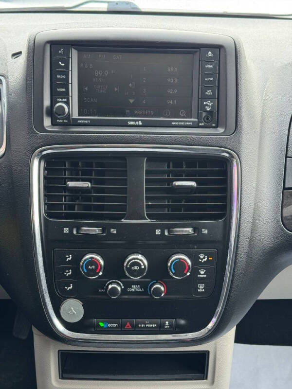 2017 Dodge Grand Caravan SE Plus