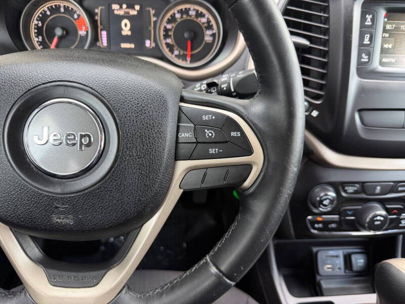 2017 Jeep Cherokee Latitude