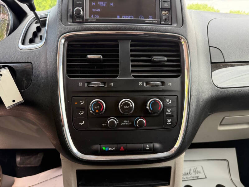 2019 Dodge Grand Caravan SE