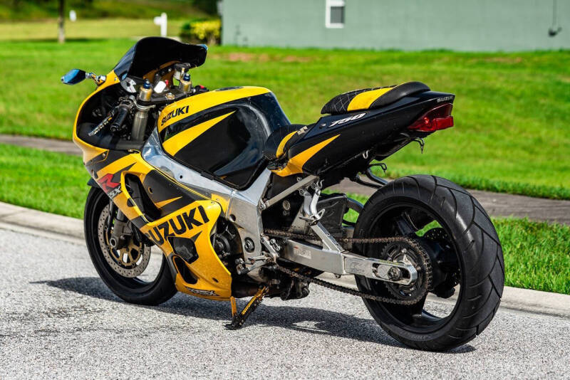 2001 Suzuki GSX-R750