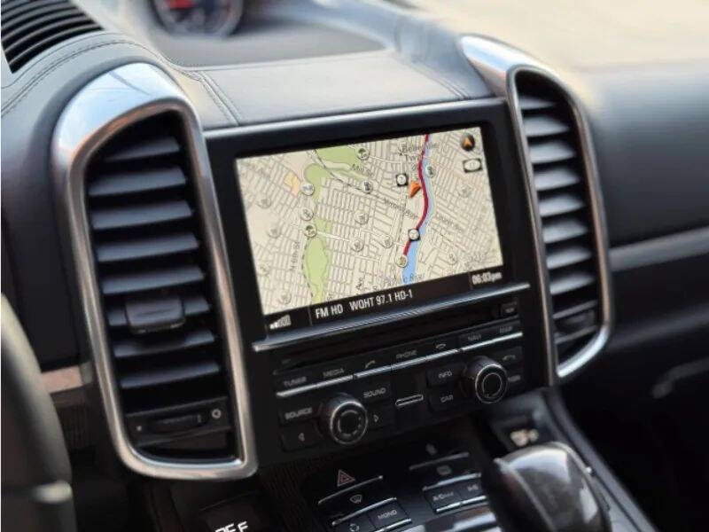 2012 Porsche Cayenne Turbo