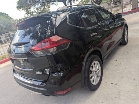 2020 Nissan Rogue SL