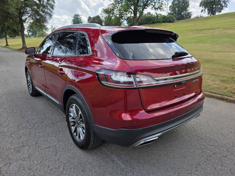 2019 Lincoln Nautilus Select