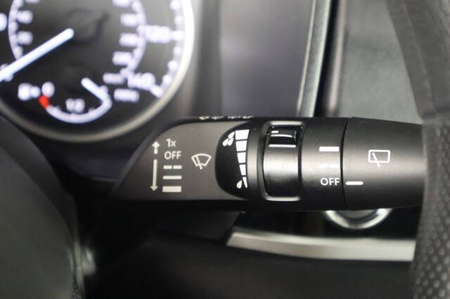 2024 Mitsubishi Outlander ES