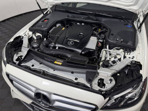 2017 Mercedes-Benz E-Class E 300 4MATIC