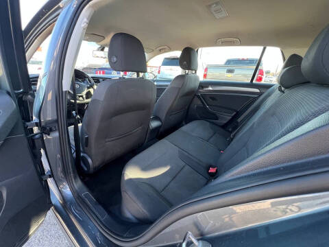 2019 Volkswagen Golf S