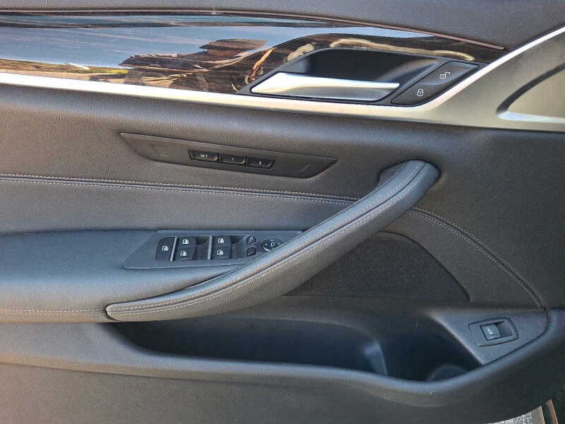 2023 BMW 5 Series 530i xDrive