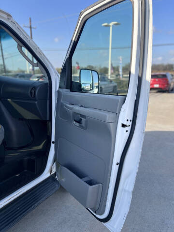 2008 Ford E-Series E-350 SD XL