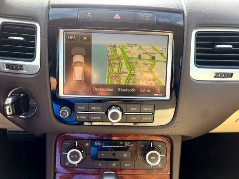 2011 Volkswagen Touareg Hybrid