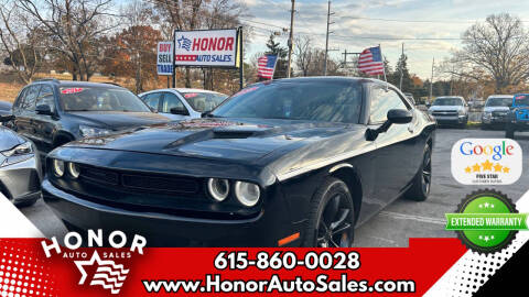 2016 Dodge Challenger SXT Plus