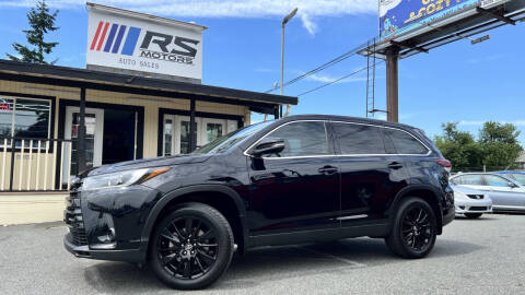 2019 Toyota Highlander SE