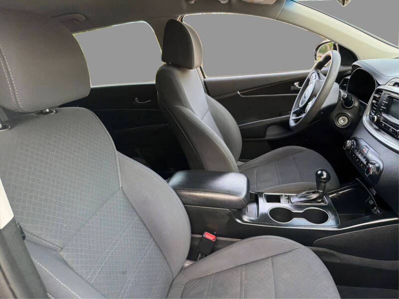 2017 Kia Sorento LX V6