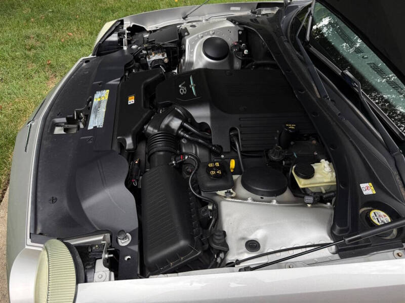 2005 Ford Thunderbird Deluxe