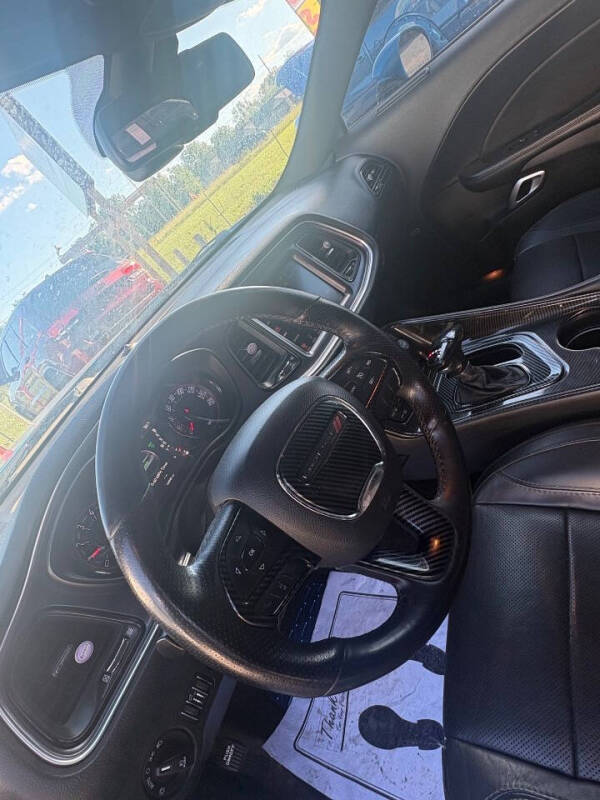 2016 Dodge Challenger SXT Plus