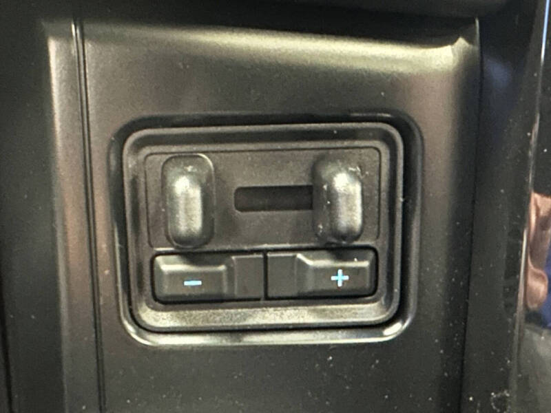 2023 Ford F-150 Lightning Platinum