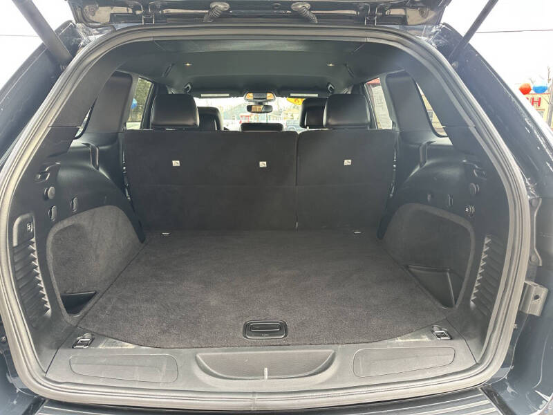 2018 Jeep Grand Cherokee Laredo