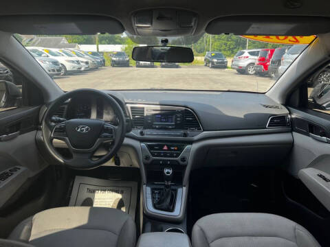 2017 Hyundai Elantra