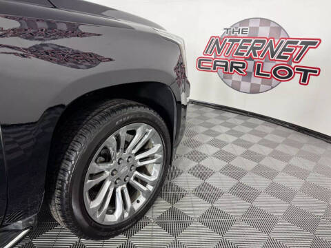 2018 Cadillac Escalade Luxury