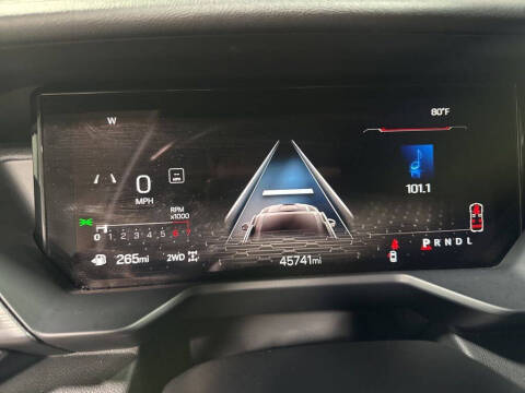 2024 GMC Acadia Elevation