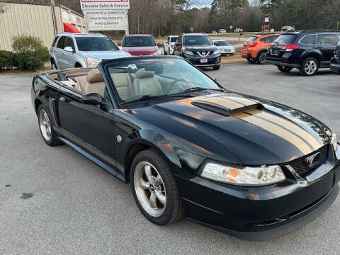 2004 Ford Mustang GT Deluxe
