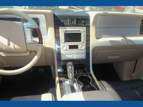2008 Lincoln Navigator