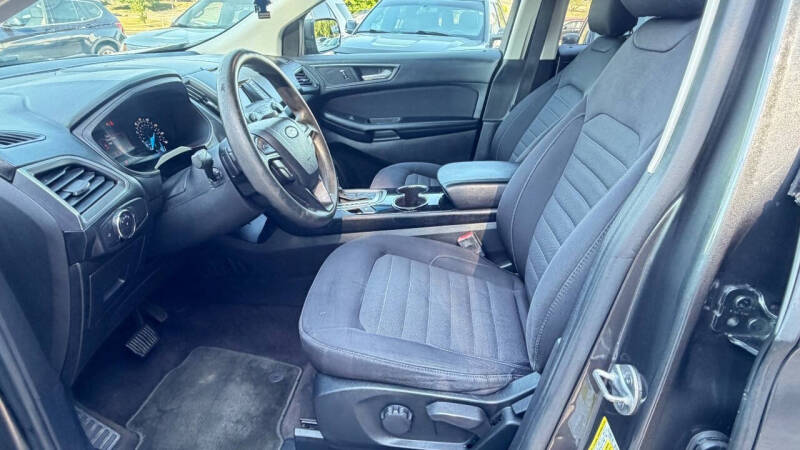 2016 Ford Edge SE