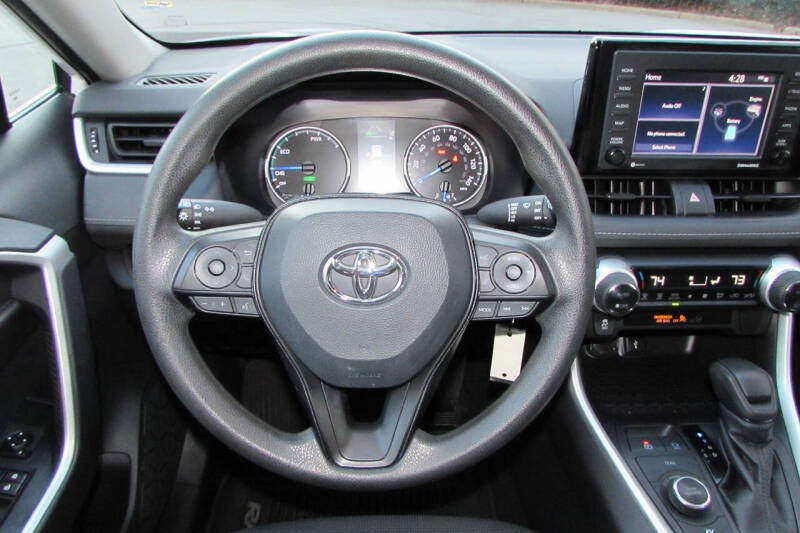 2020 Toyota RAV4 Hybrid LE