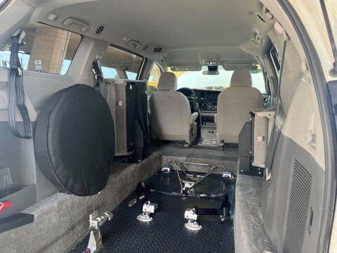 2018 Toyota Sienna L 7-Passenger