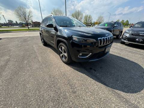 2019 Jeep Cherokee for sale at Atlas Auto in Grand Forks ND