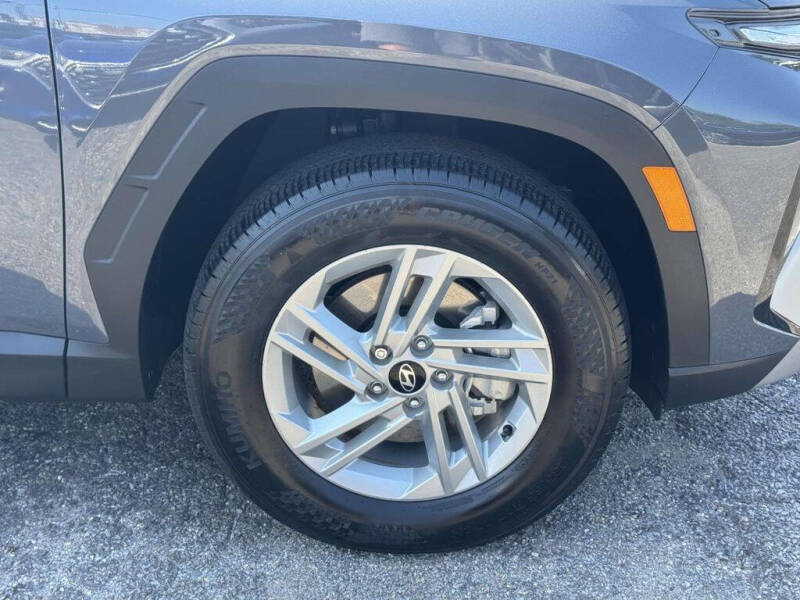 2025 Hyundai Tucson SE