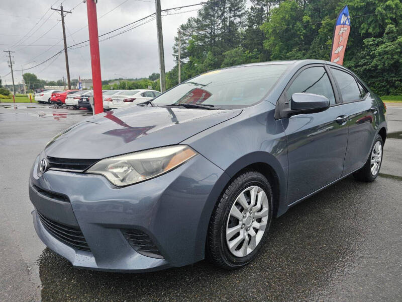 Used 2014 Toyota Corolla LE with VIN 5YFBURHE1EP035810 for sale in Kingsport, TN