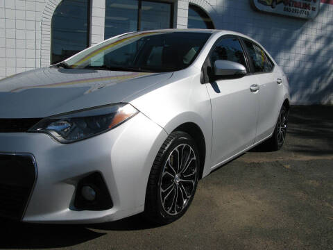 2014 Toyota Corolla S