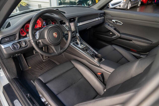 2014 Porsche 911 10
