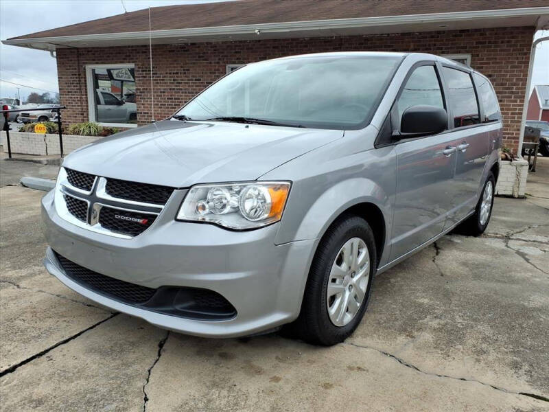 2018 Dodge Grand Caravan SE's photo