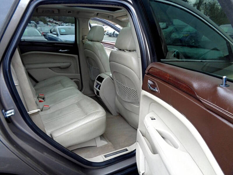 2011 Cadillac SRX Luxury Collection