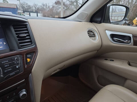 2019 Nissan Pathfinder Platinum