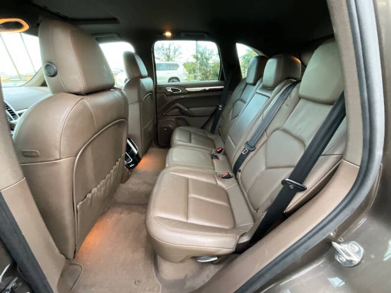 2011 Porsche Cayenne S