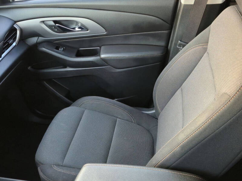 2020 Chevrolet Traverse LS