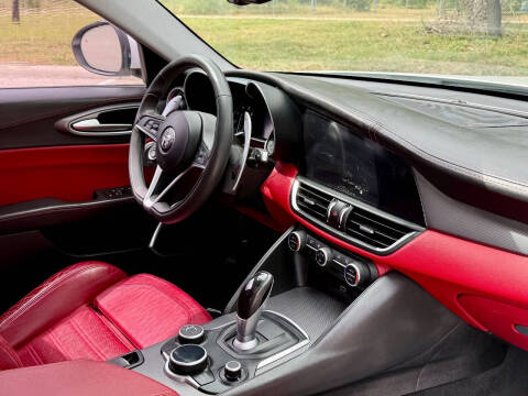 2017 Alfa Romeo Giulia Ti