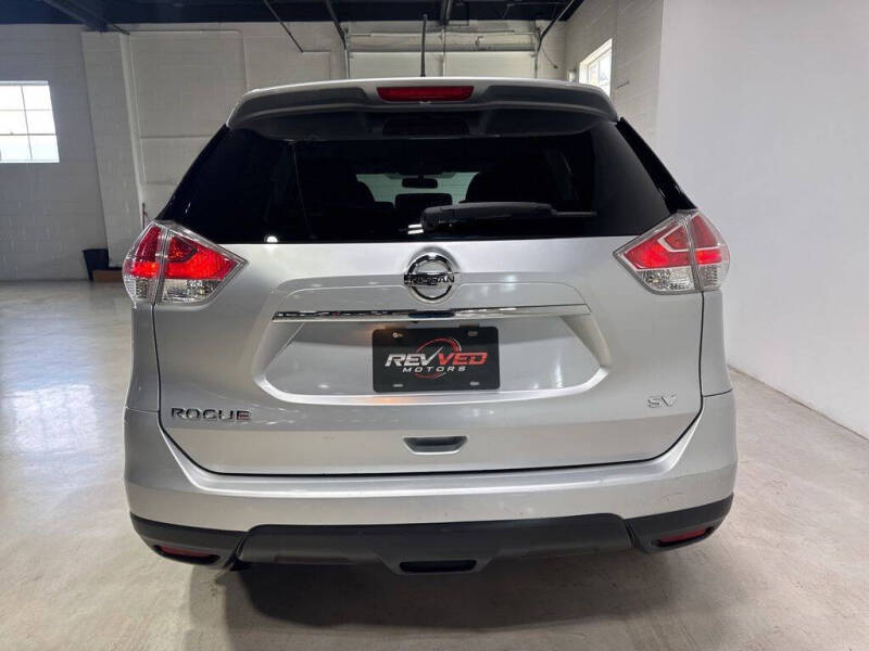 2015 Nissan Rogue SV