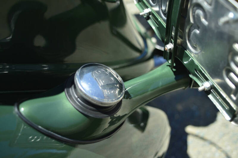 1936 Ford Deluxe
