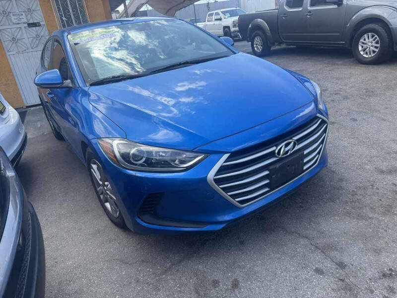 2018 Hyundai Elantra